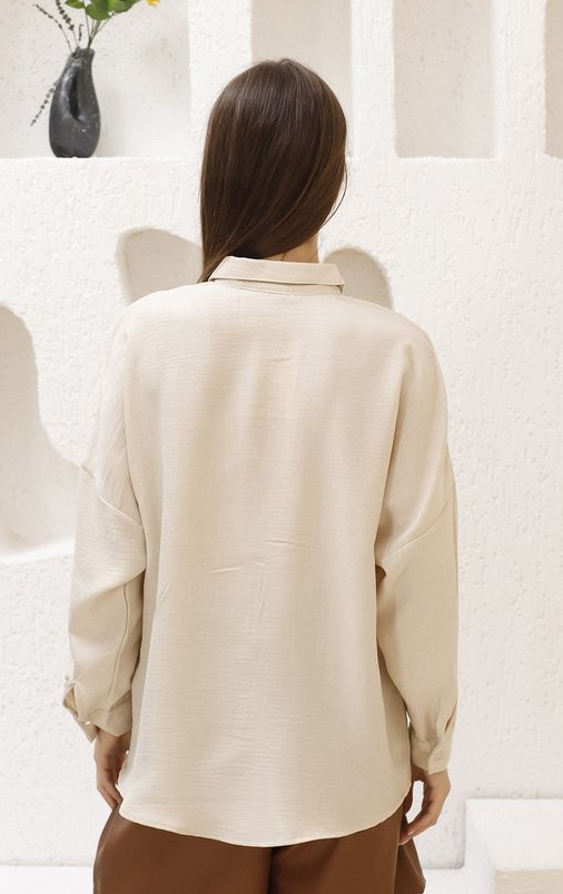 Spetsdetaljerad skjorta