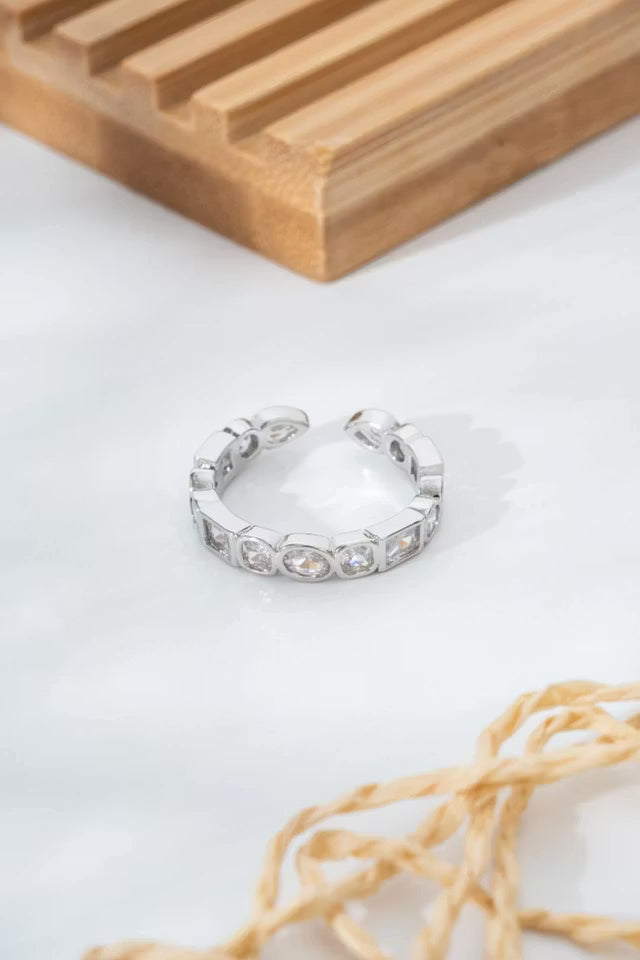 Stenrad Silverfärgad Justerbar Modern Ring