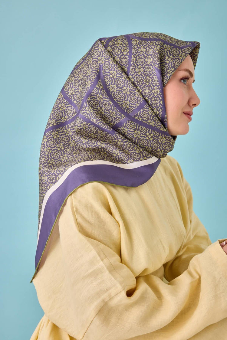 Silk Home Twill Siden Scarfar