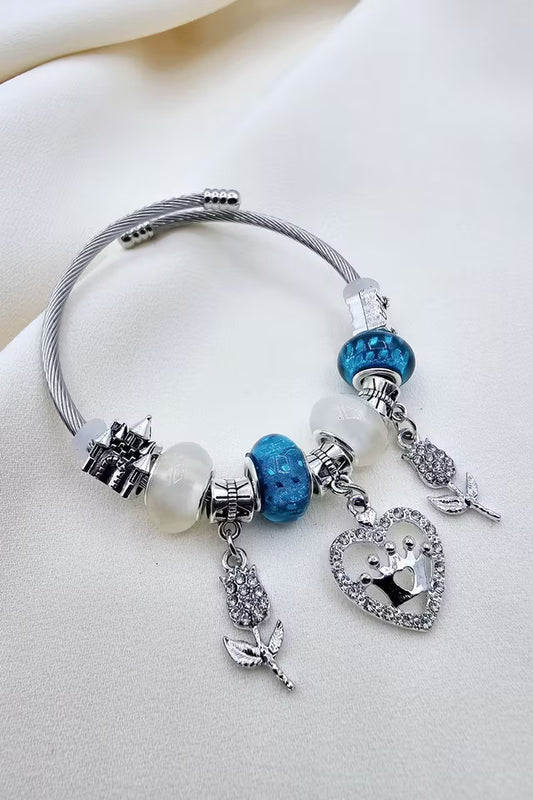 Pandora i stål med tulpan och kronhjärtafigur