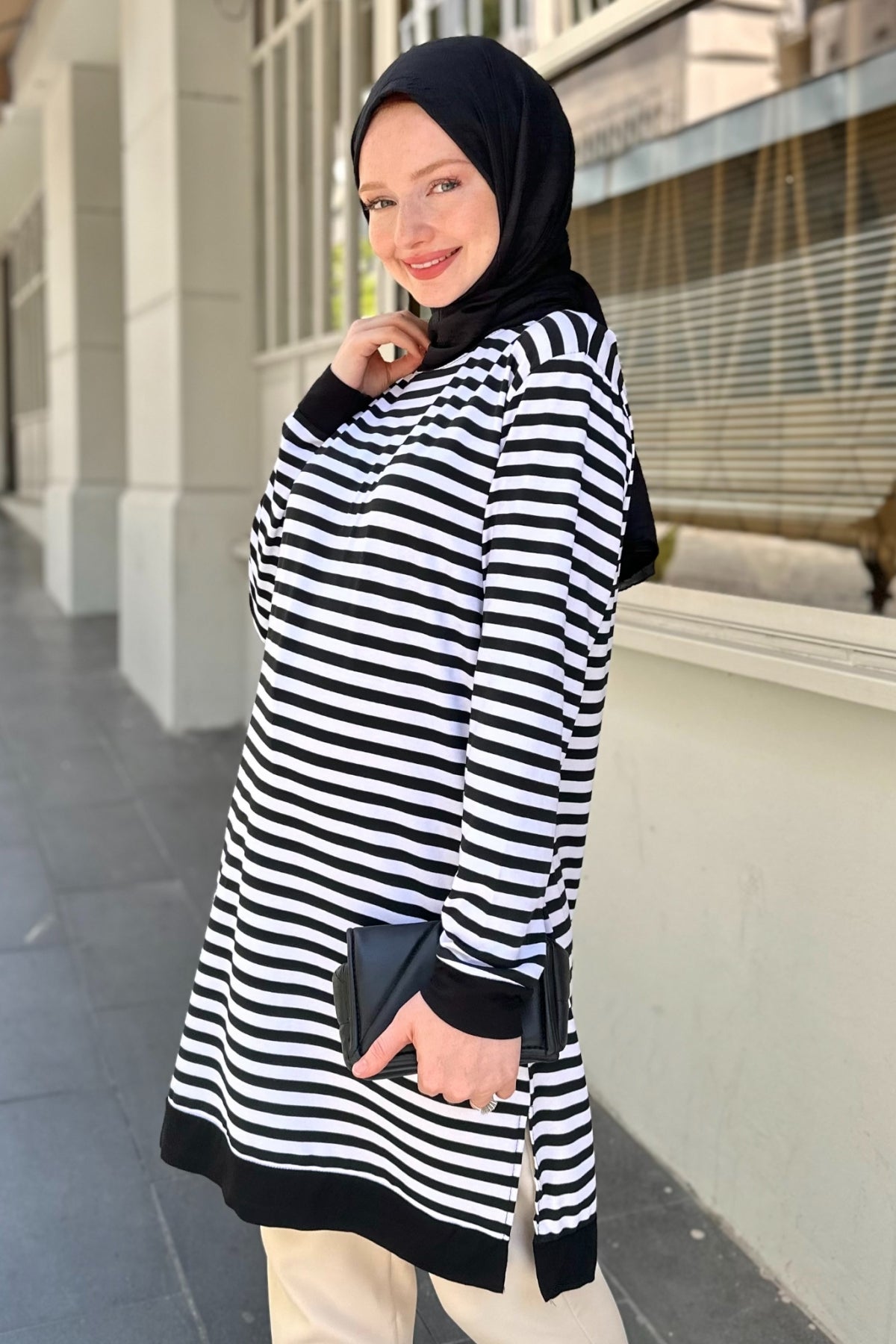 Emir söt svart tunika