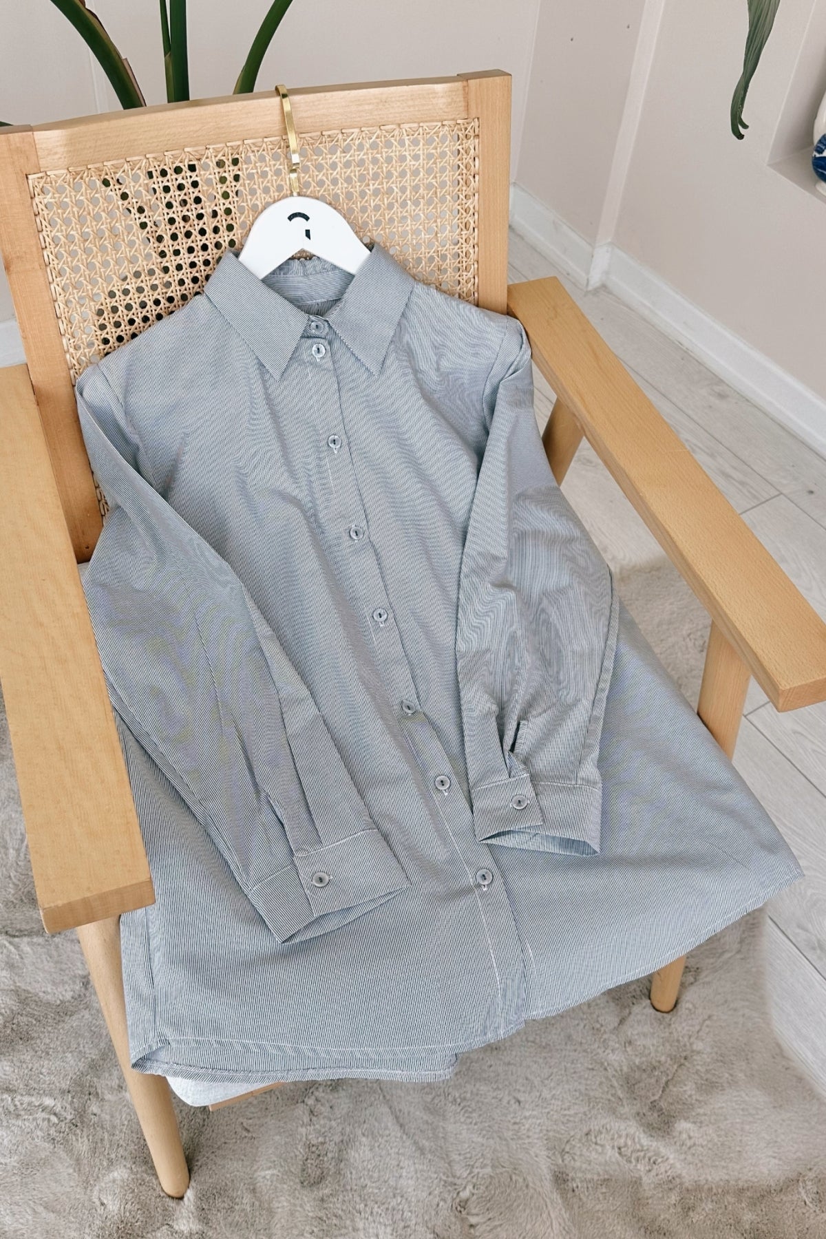 Patika svart skjorta