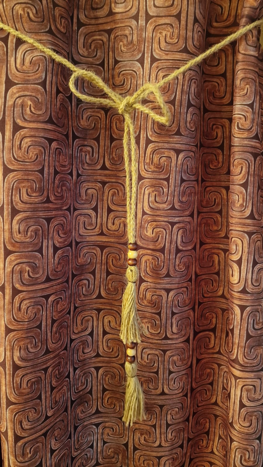 Armine brun klänning