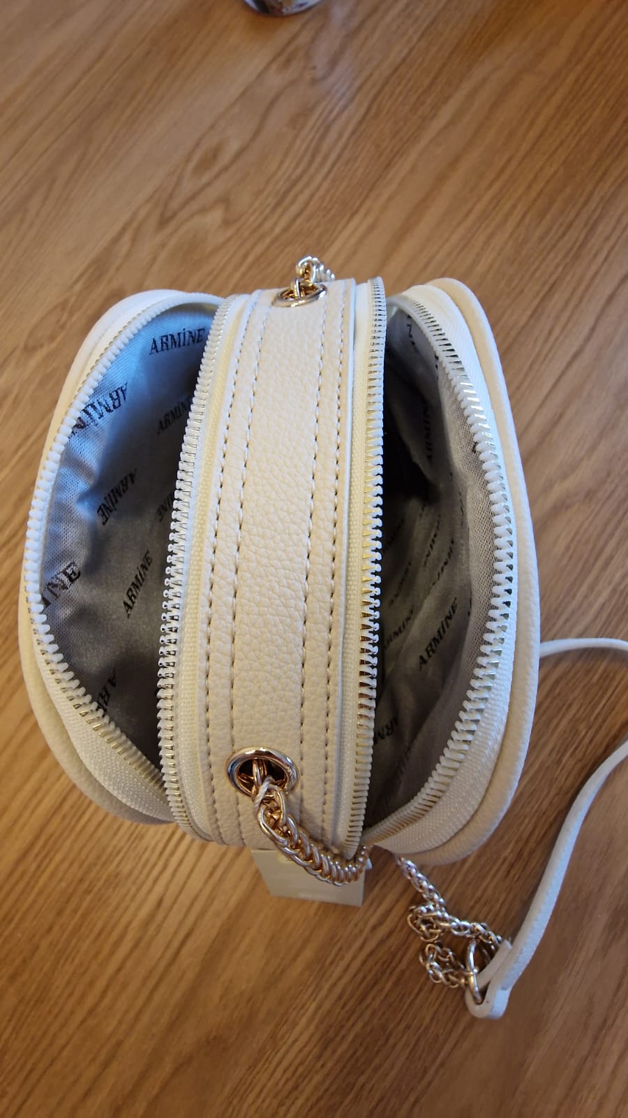 Armine quiltad väska beige