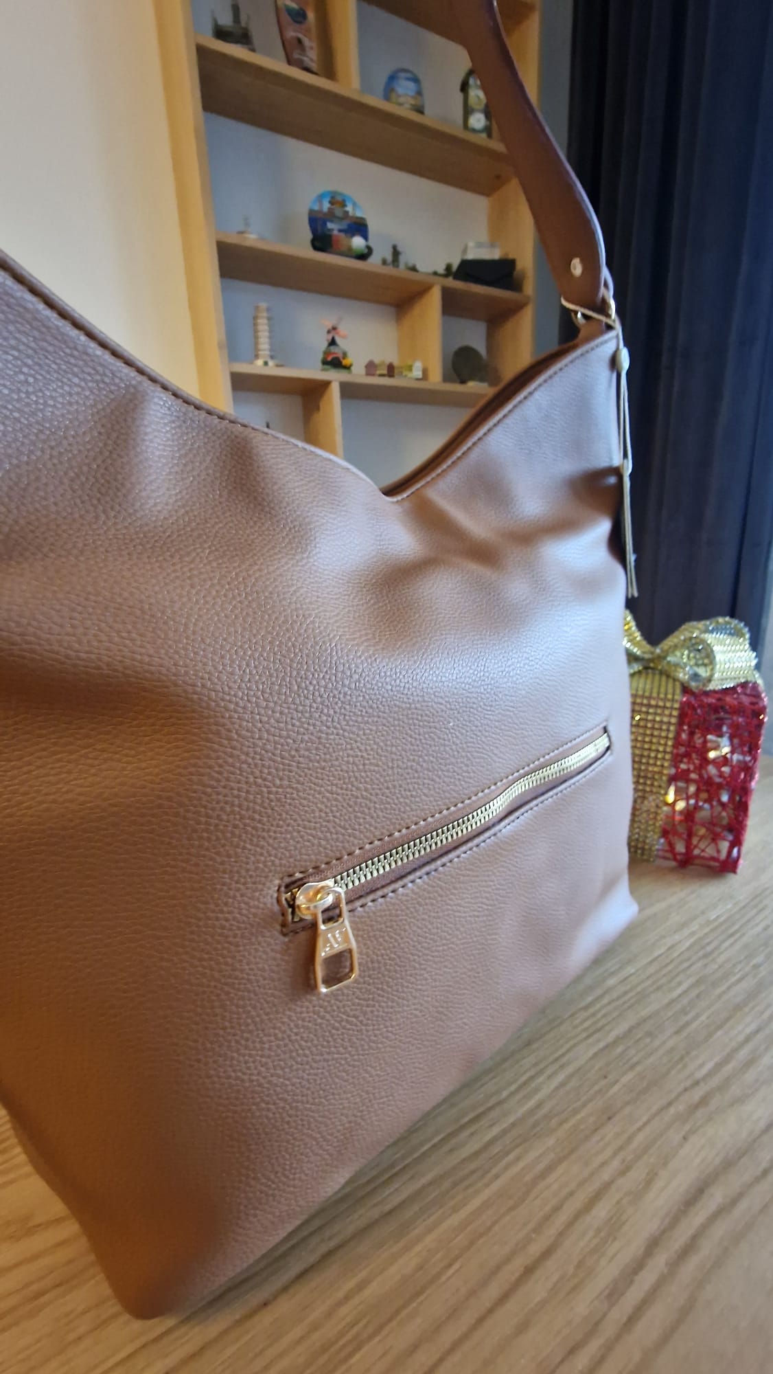 Armine student väska brun