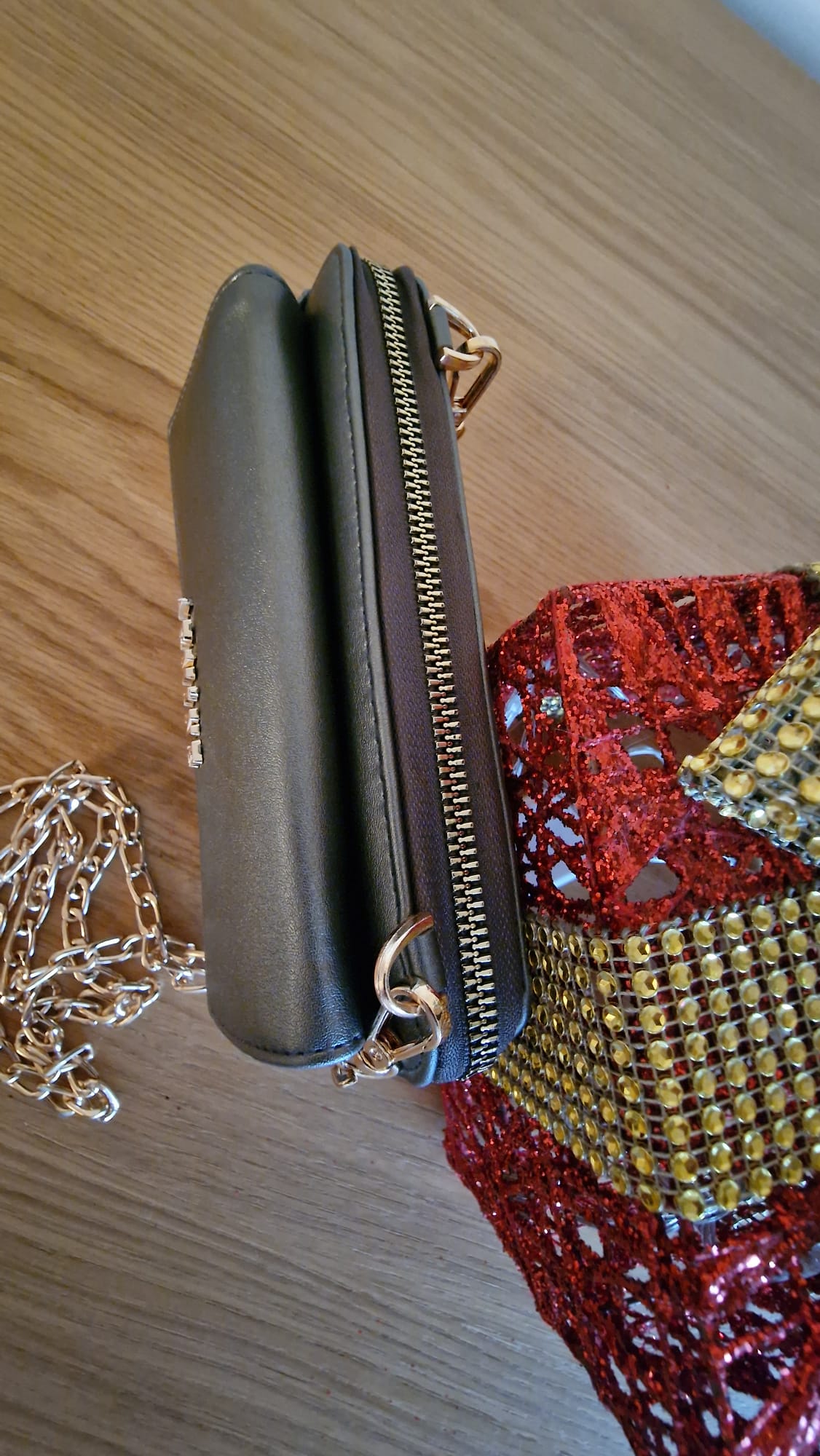 Armine mobiltelefonväskor grått