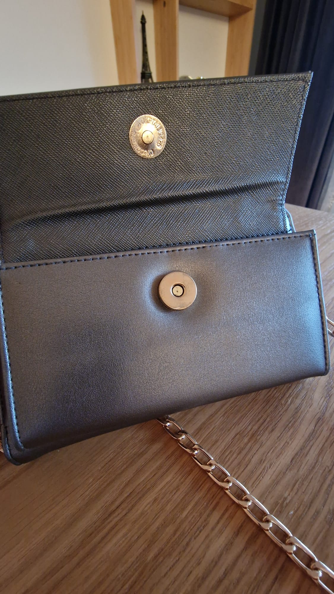 Armine mobiltelefonväskor grått