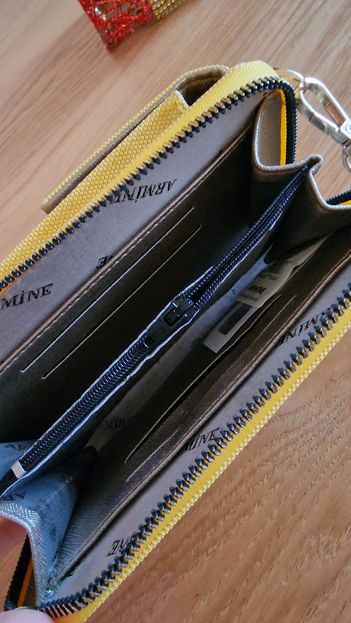 Armine mobiltelefonväskor vertika gul