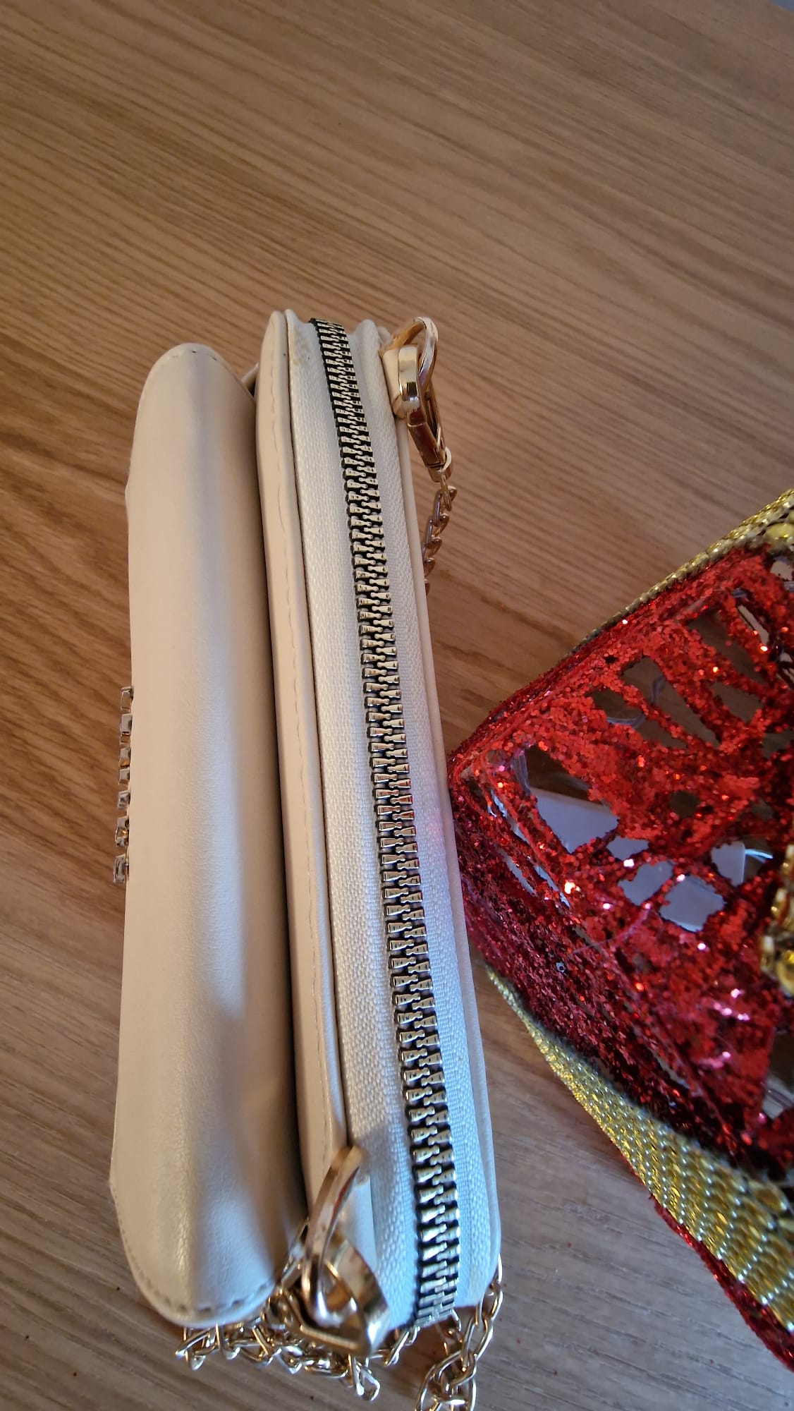 Armine mobiltelefonväskor beige