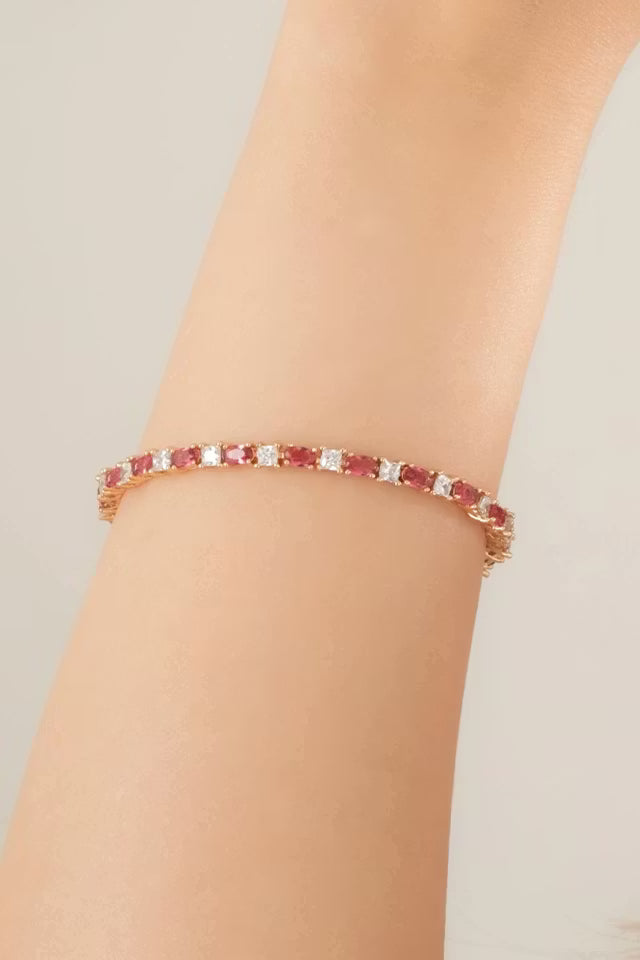 VIP-armband med färgglada stenar