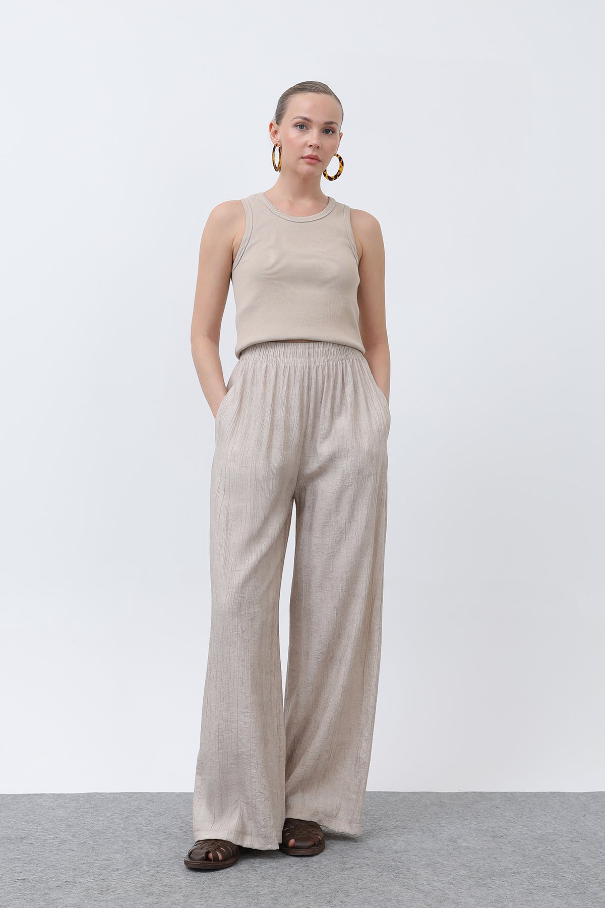 Dambyxor med elastisk midja, breda