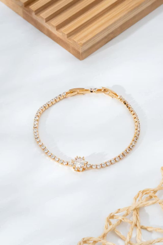 Guldfärgad enkelsten gnistrande elegant VIP-armband