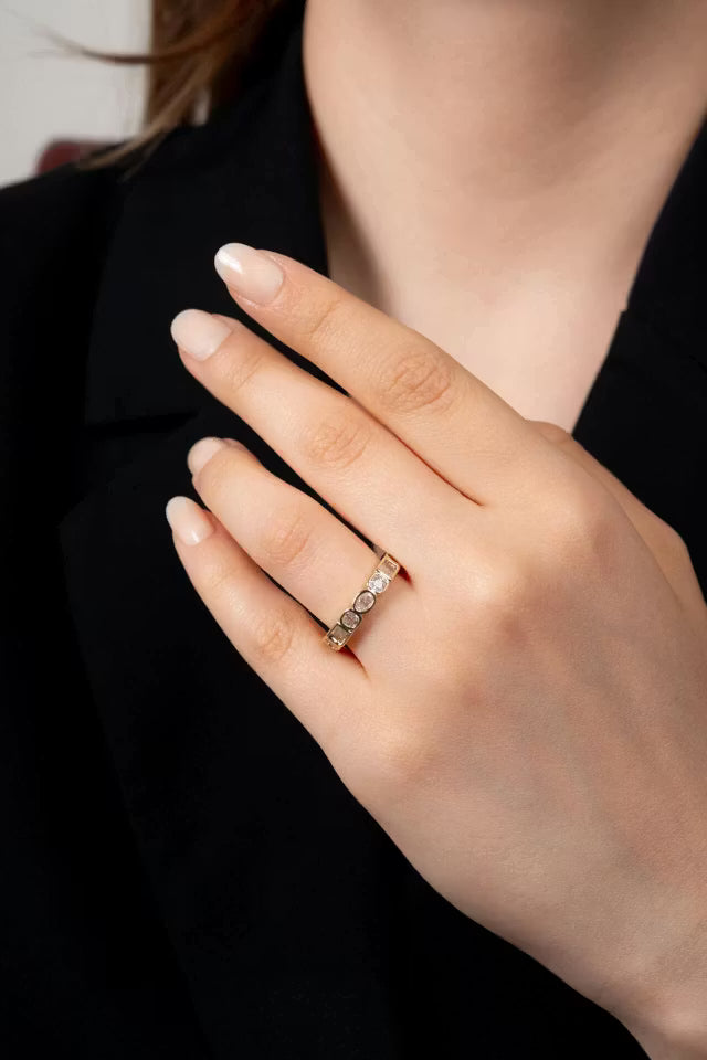 Stenrad guld justerbar modern ring