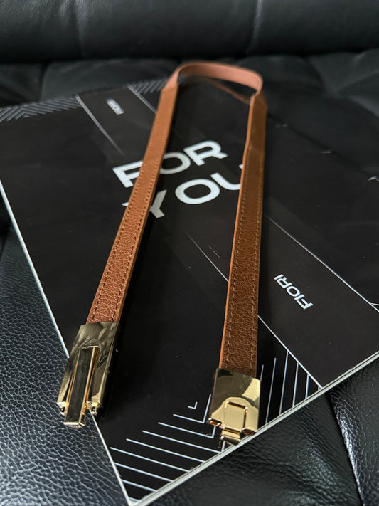 Dambälte med låsspänne och tunn resår