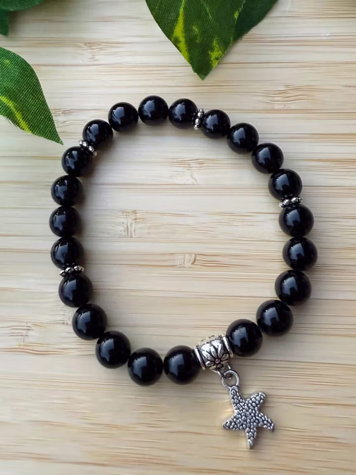 Svartagats armband med stjärna (8mm)