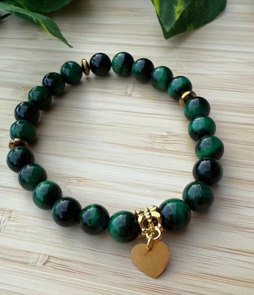 Grön tigerögastens armband med hjärta (8mm)