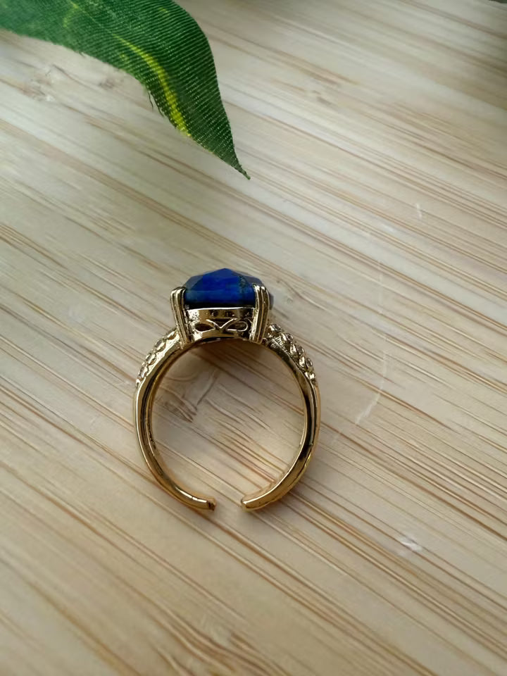 Naturstens ring
