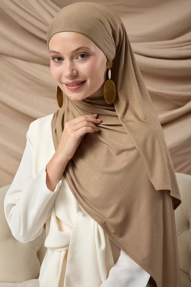 Premium kammad bomullssjal 65002-60 Mjölkkaffe