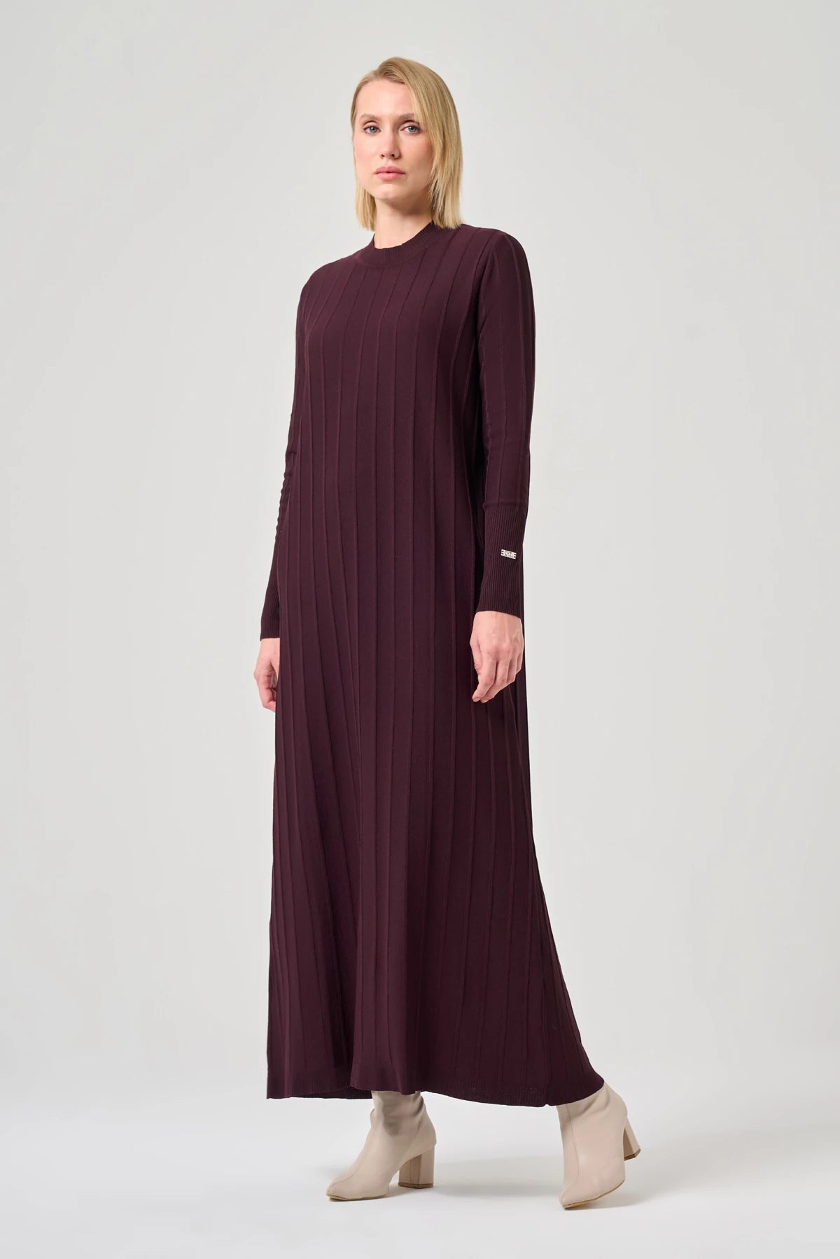 MİSSA Merceriserad Astana Klänning (Vinröd)