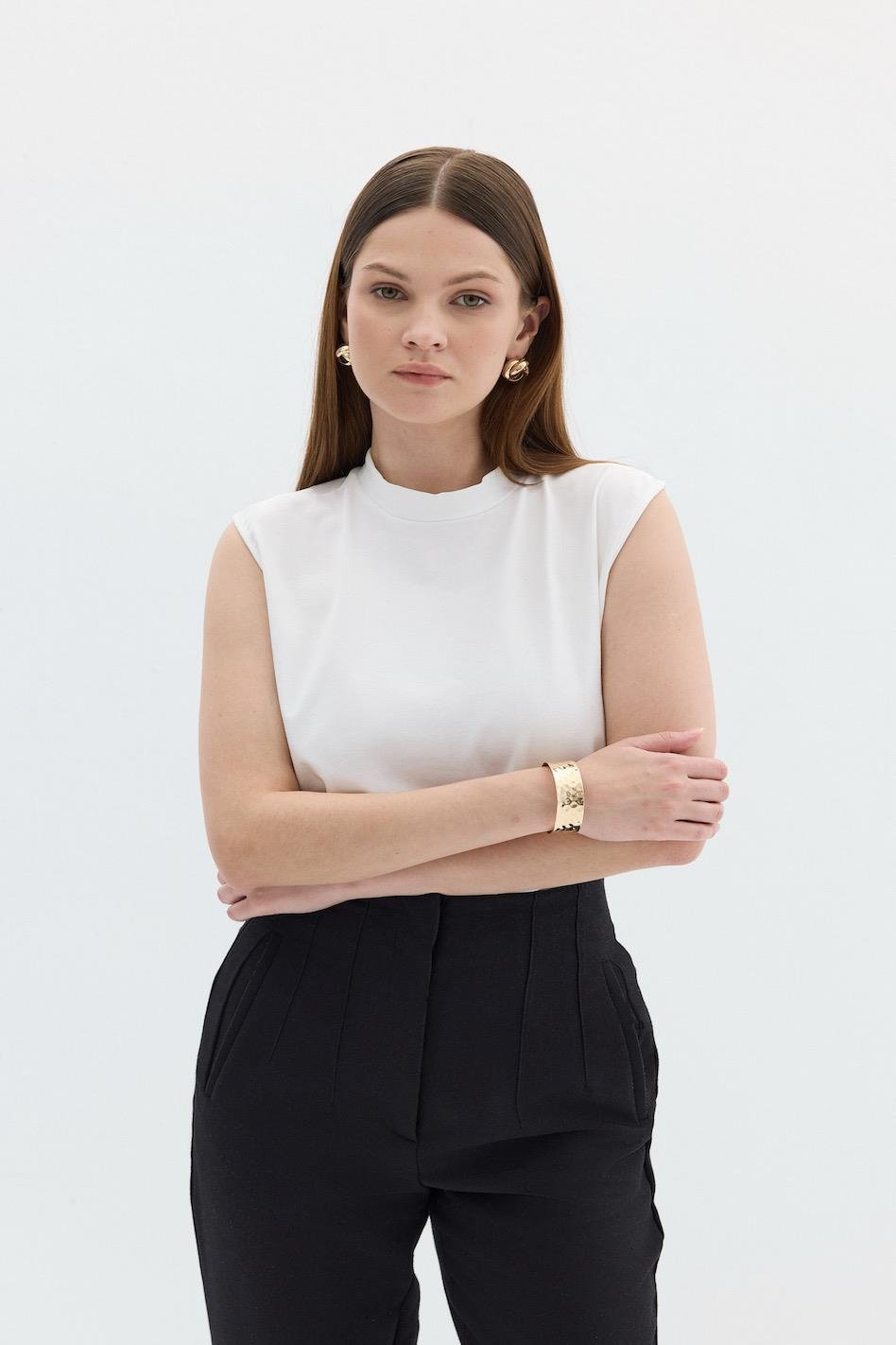 Nollärmad bodysuit vit