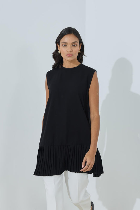 Plisserad svart t-shirt