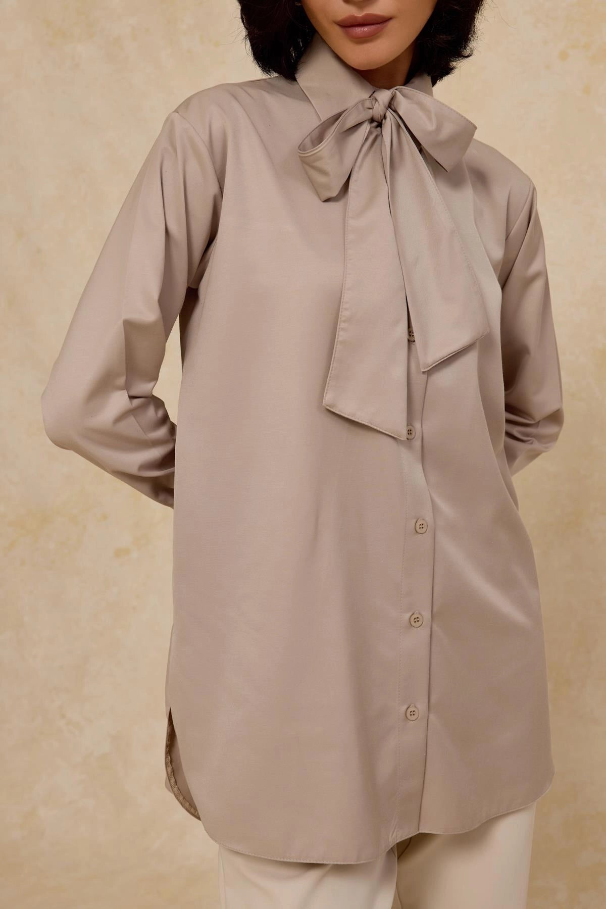 Bomullssatinskjorta Beige