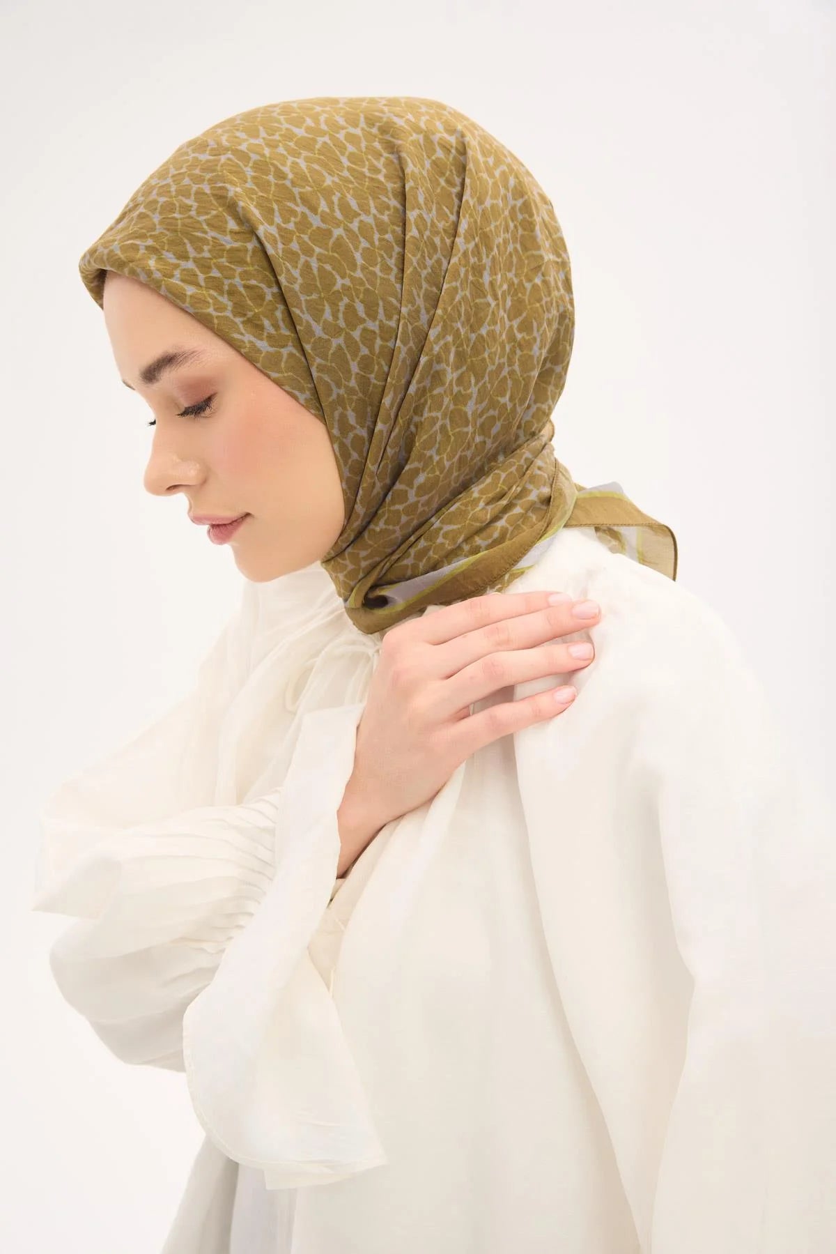 Silk Home Olinda Scarf 47007-02