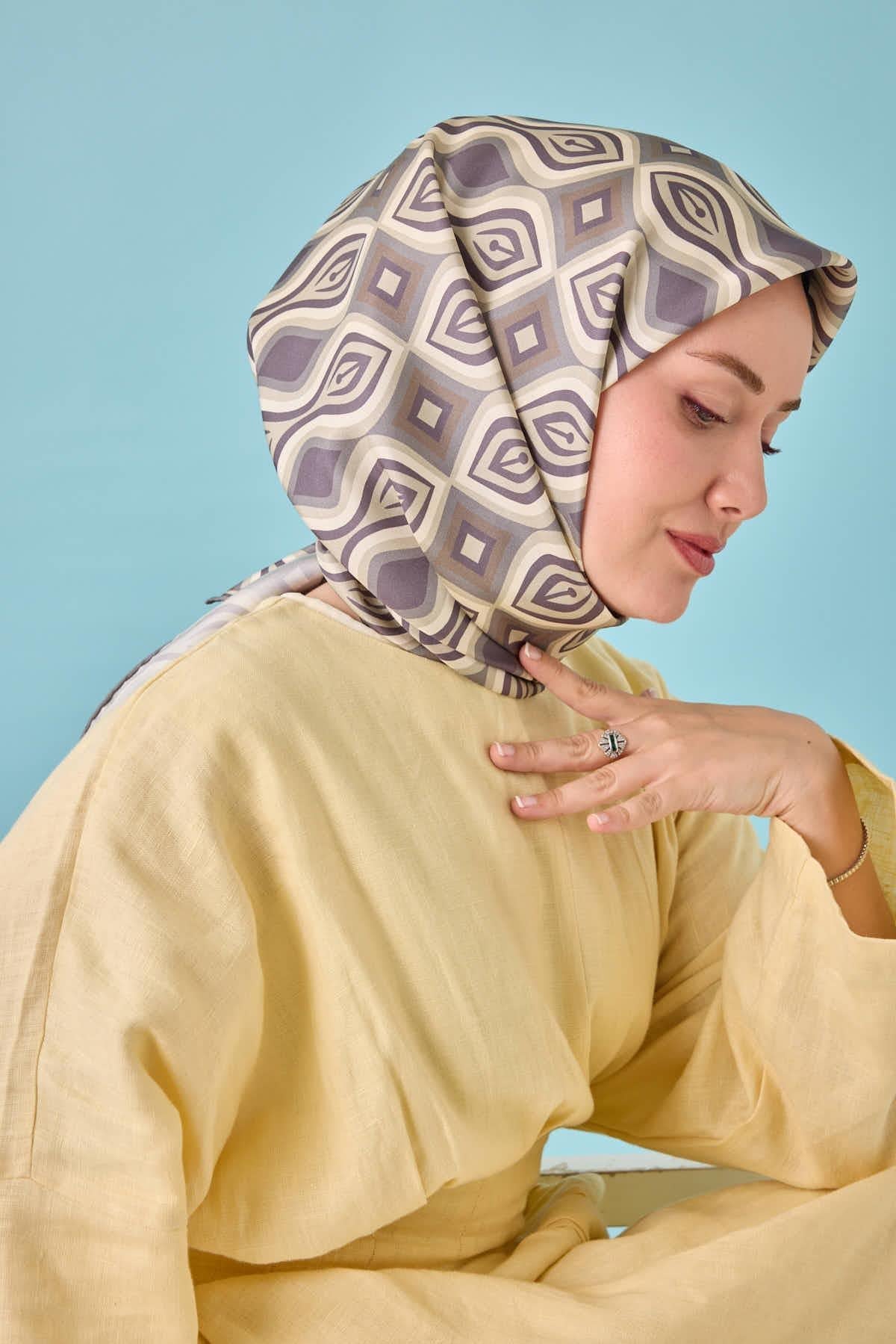 Silk Home Twill Siden Scarf  11470-29